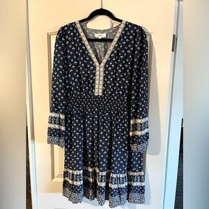 LUCKY BRAND Boho/Peasant style Navy and Tan at or just below the knee dress.